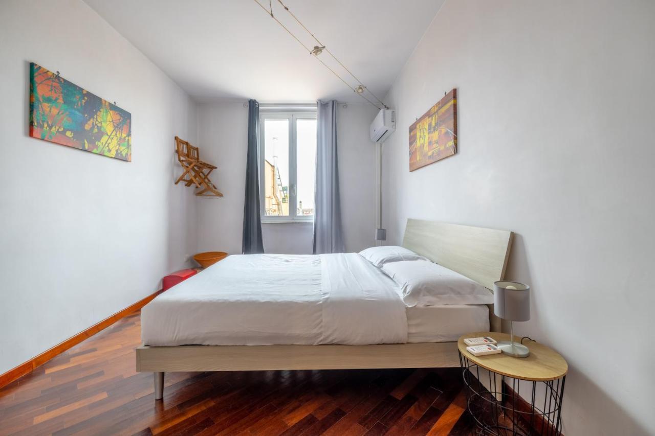 Apartment Smart Downtown Rom